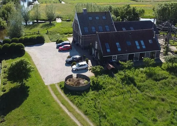 Villa Luxe Woonboerderij In De Natuur. Nieuwkoop