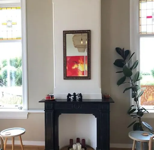 Luxe Woonboerderij In De Natuur. Villa *